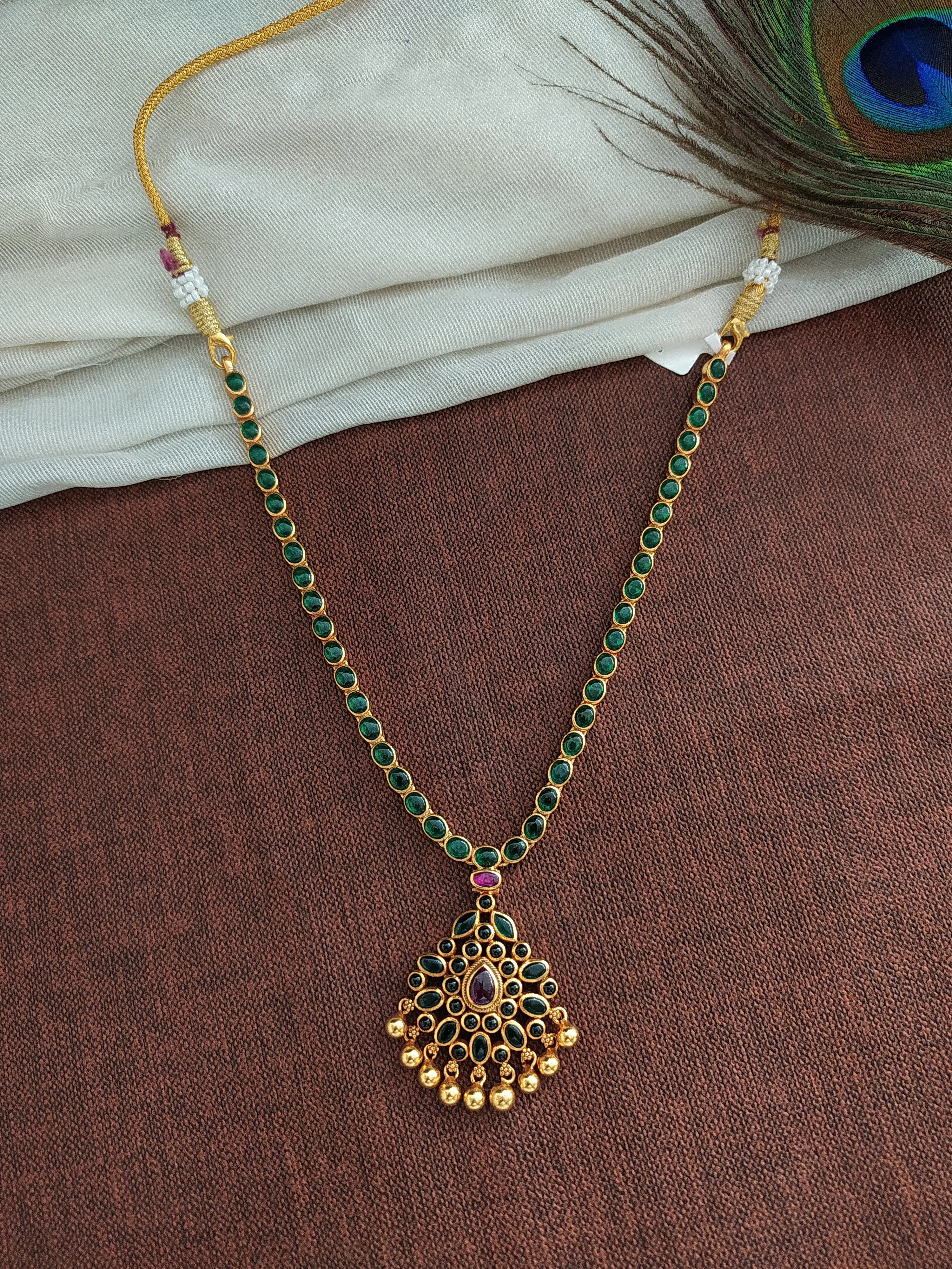 92.5 Pure Silver Emerald Necklace