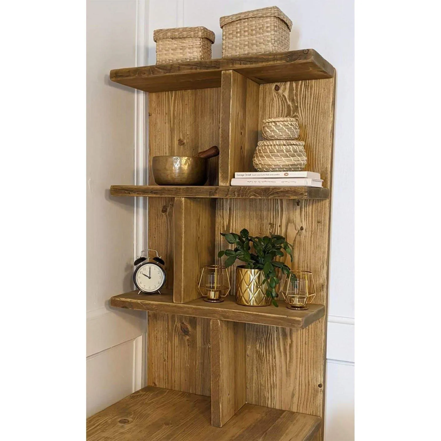 BIGSBY: Desk With Integrated Bookshelf