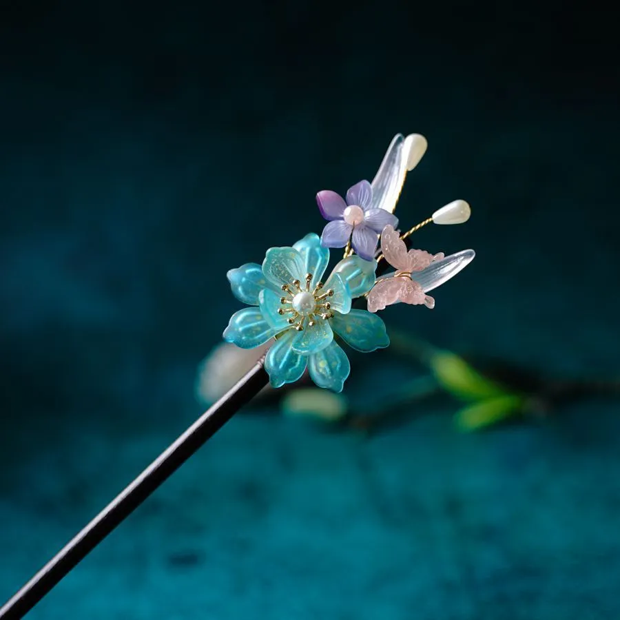 Butterfly Ancient Style Wood Tassel Hairpin