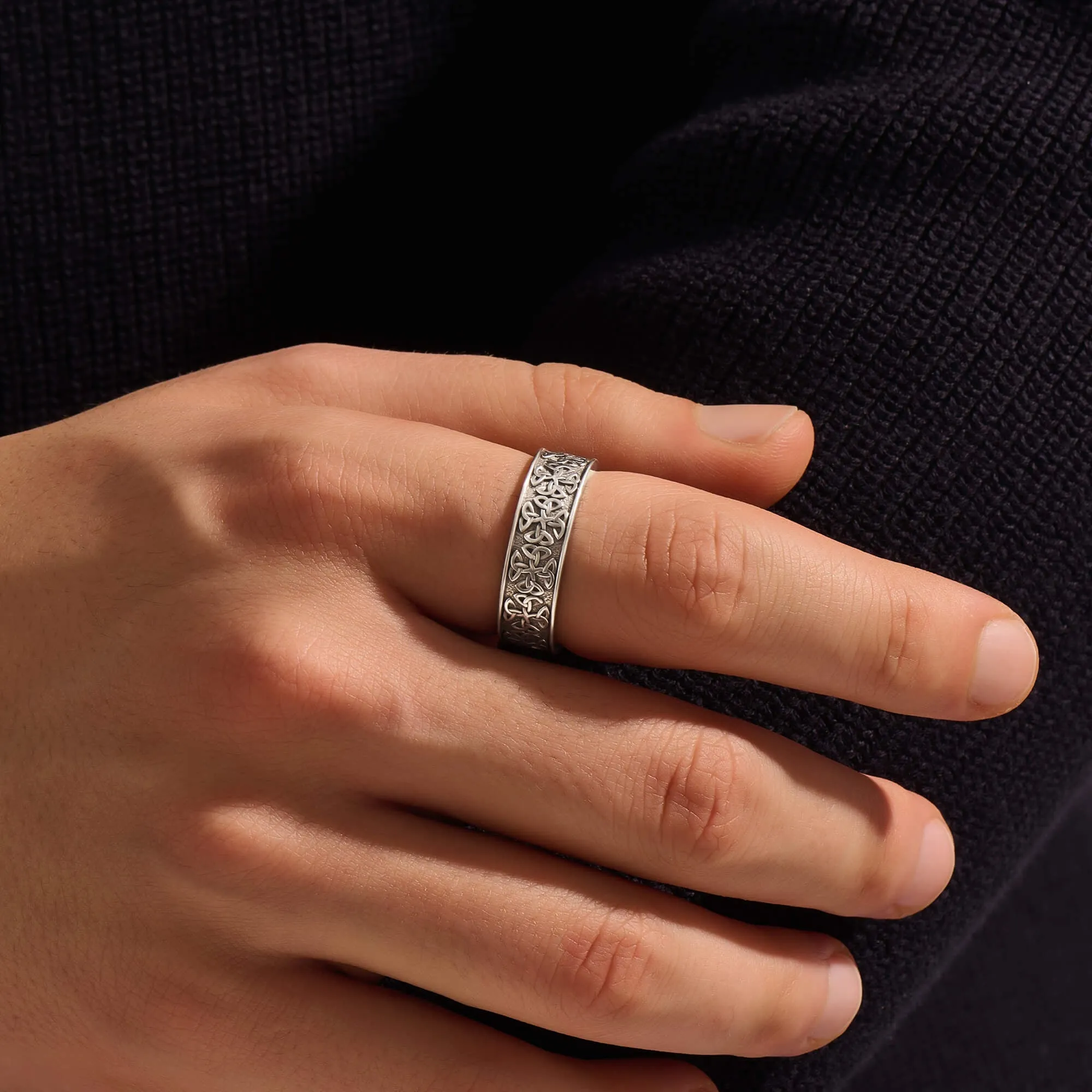 Celtic Band Ring in Silver