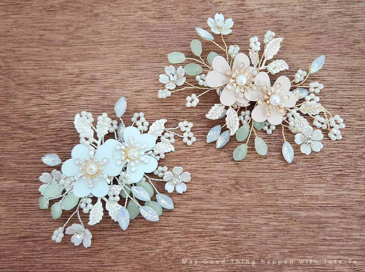 Clover with Flowers Hair Pin (2 Colors)