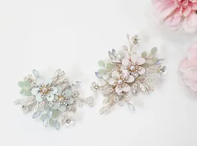 Clover with Flowers Hair Pin (2 Colors)