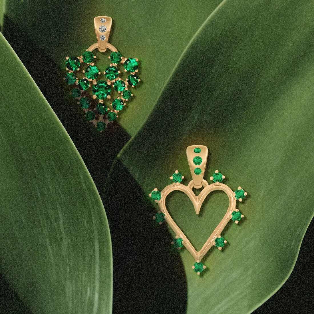 Cosmos Heart Charm, Emerald