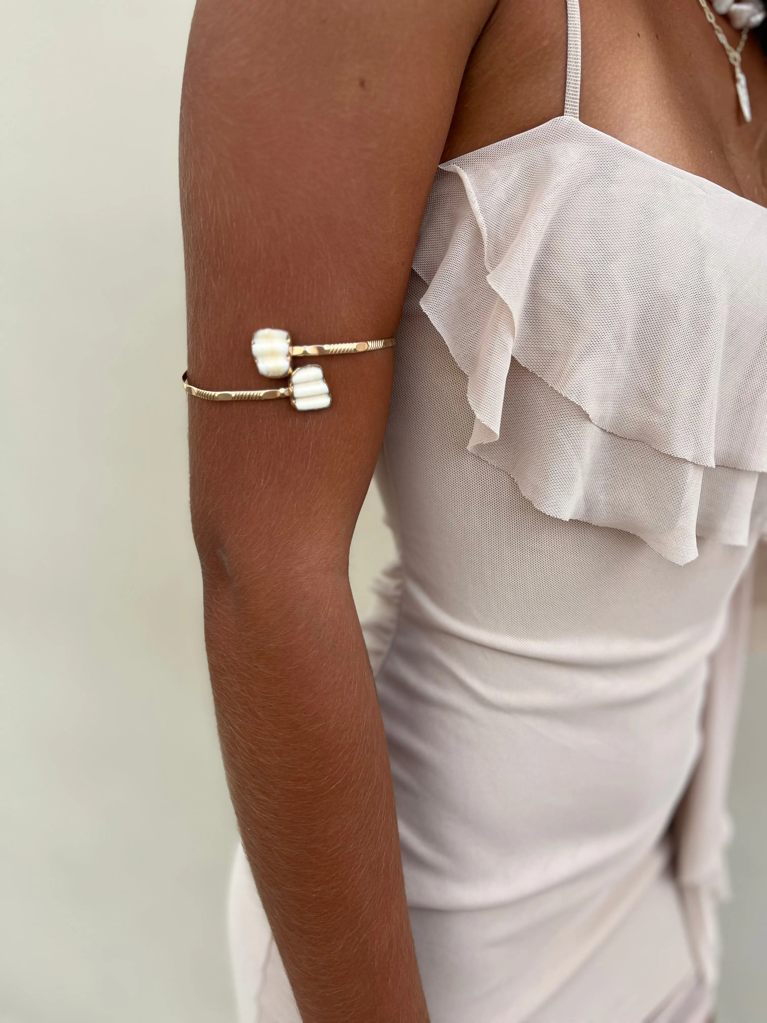 Elia brazalete from House of Onde