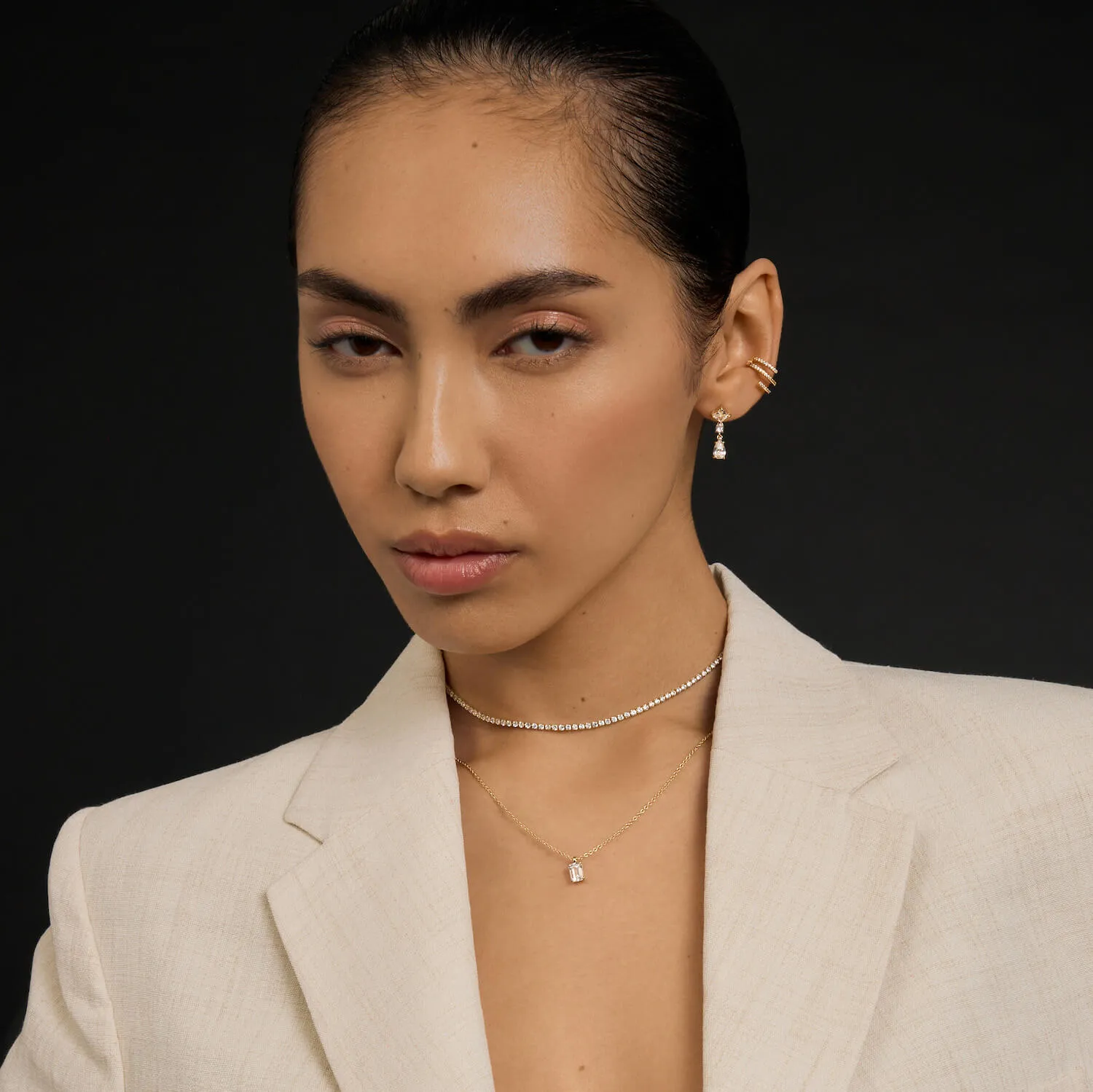Emera Necklace