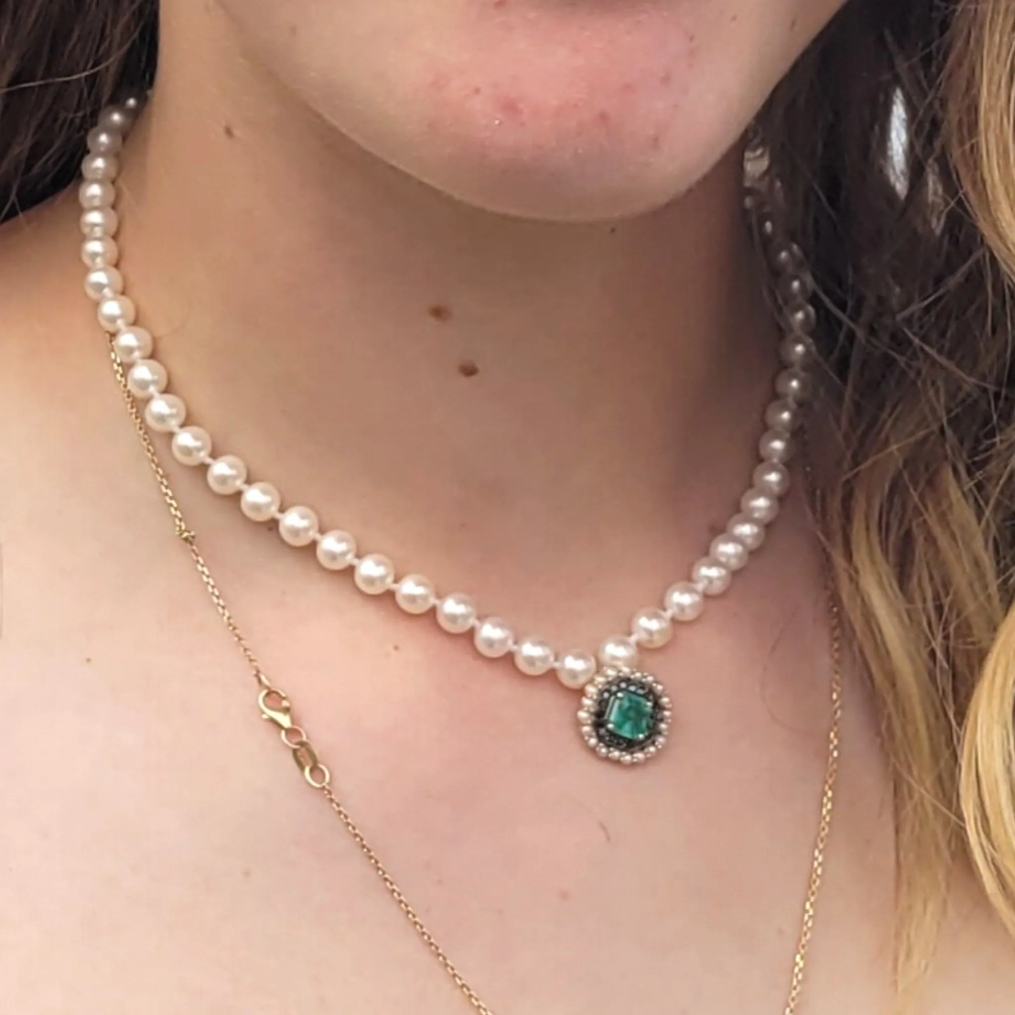 Emerald & Black Diamond Pearl Choker Necklace- One Of A Kind Series