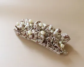 Gather Pin White Brown