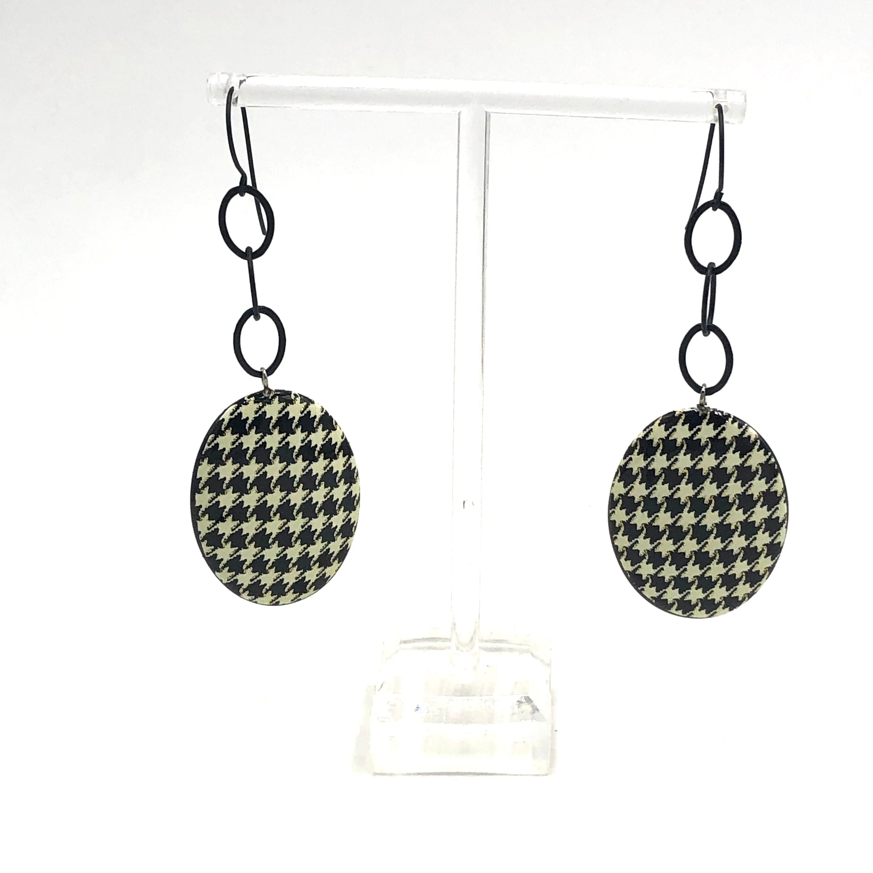 Houndstooth with Sparkle Chain Drop Earrings