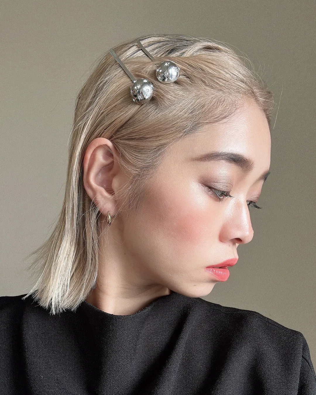 Metal Silver Ball Hair Pin
