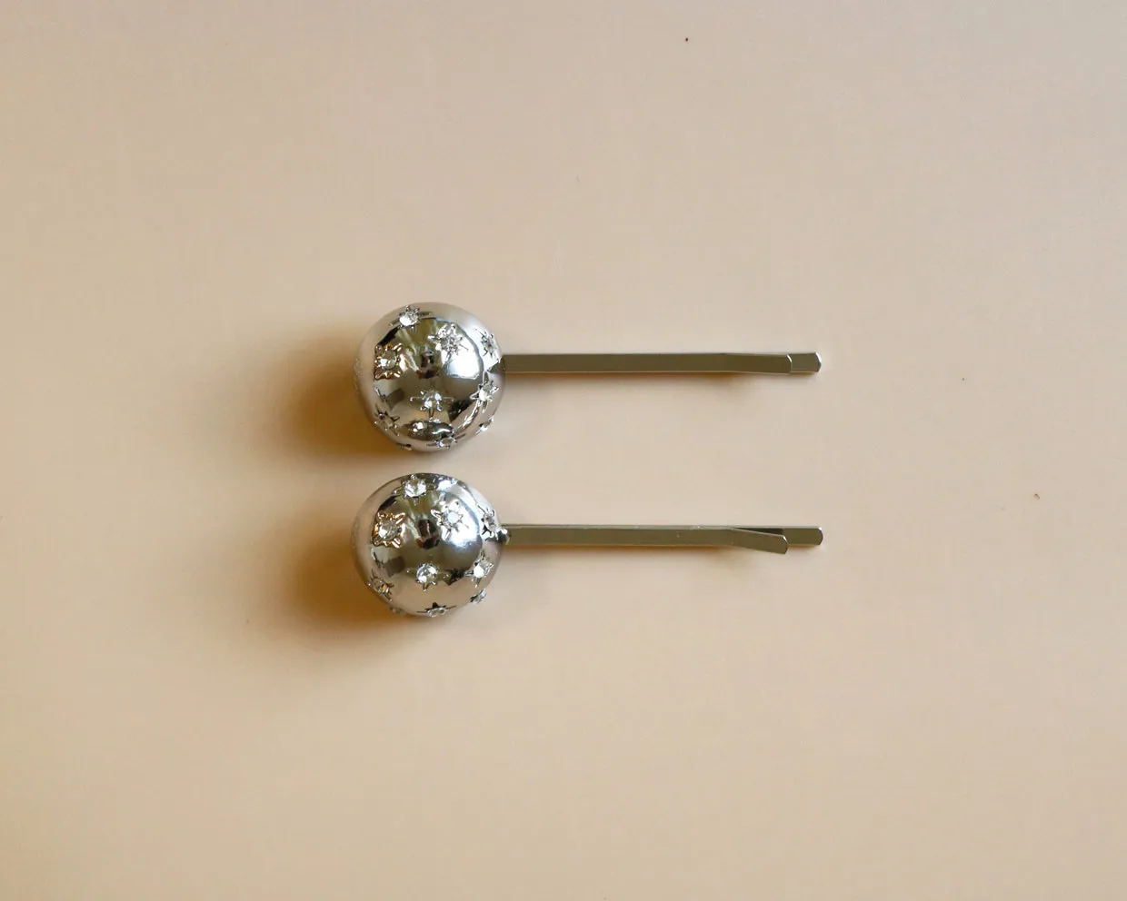 Metal Silver Ball Hair Pin