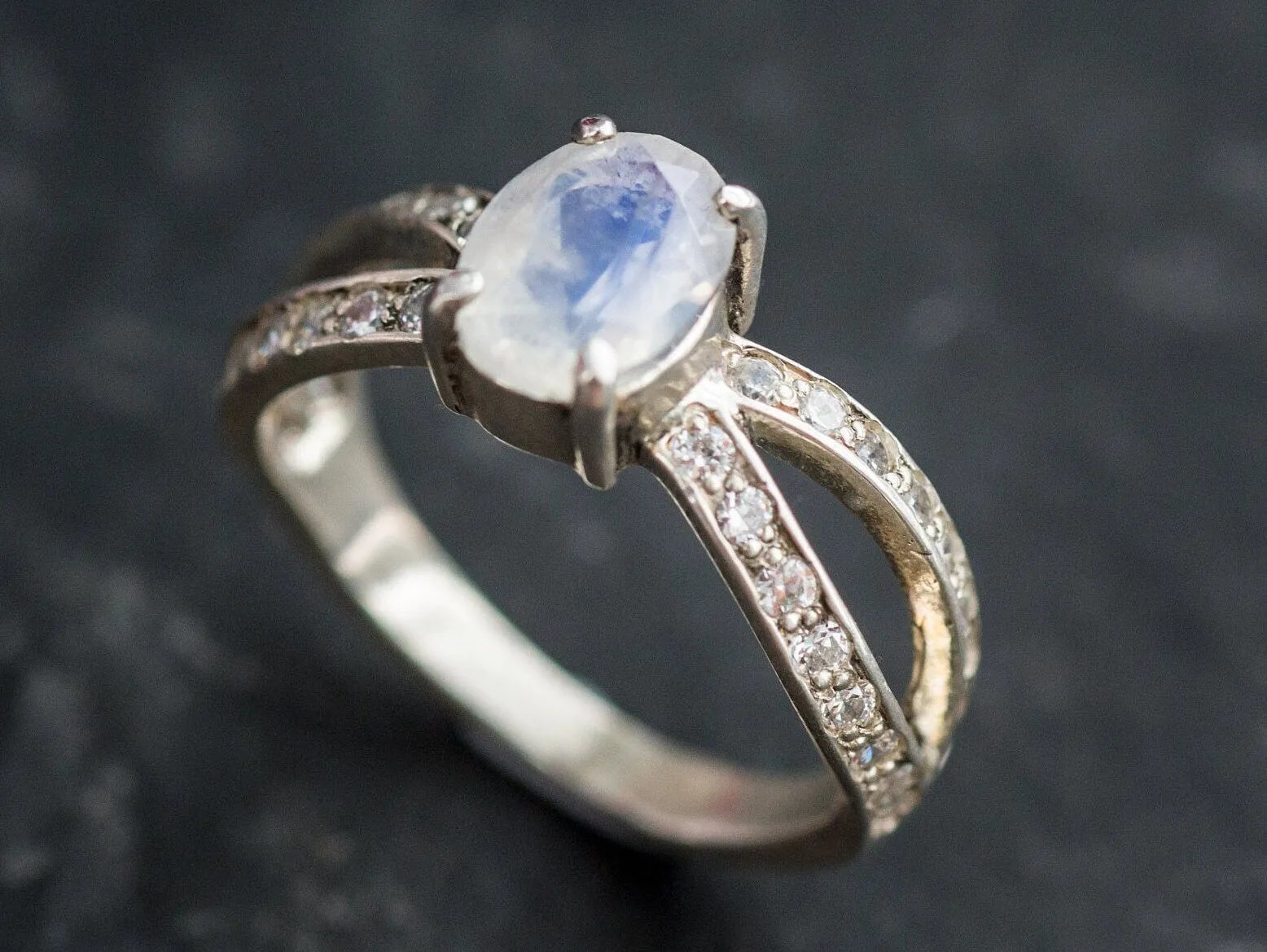 Moonstone Vintage Ring - Natural Moonstone Ring - June Birthstone