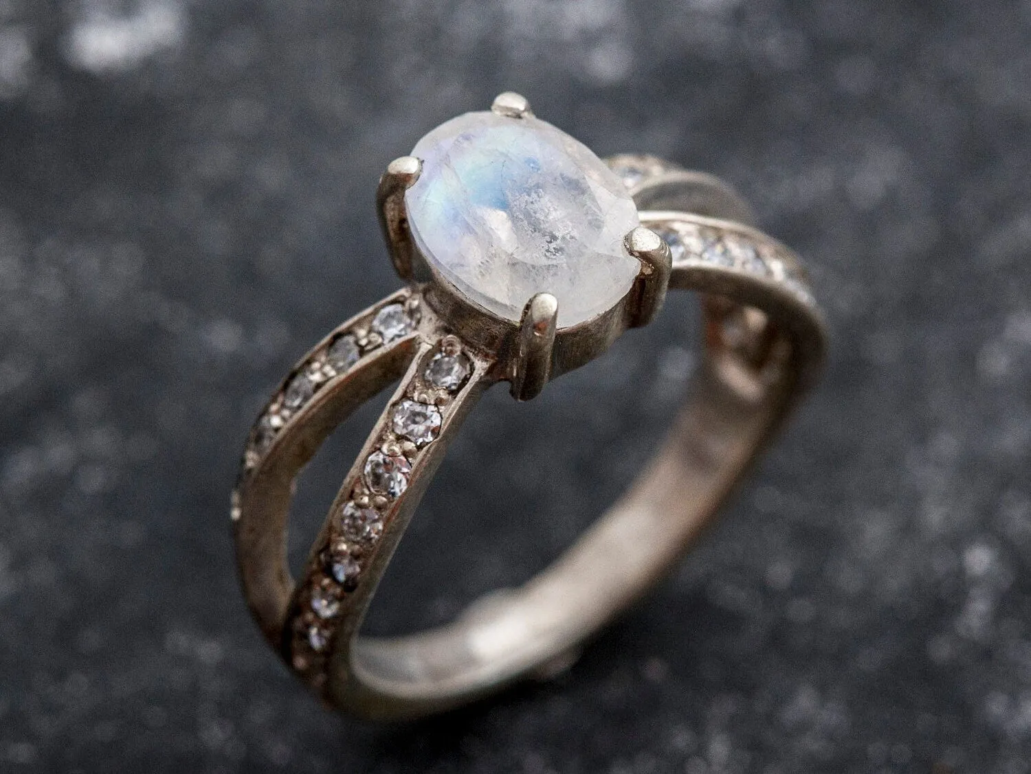Moonstone Vintage Ring - Natural Moonstone Ring - June Birthstone