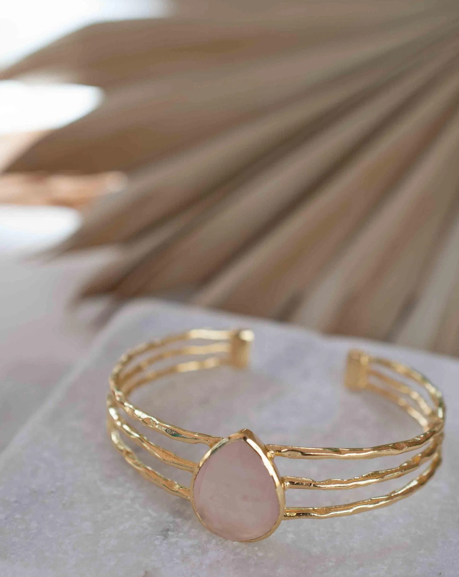 Rose quartz Adjustable Bracelet ~ Gold Plated 18k ~ MB045