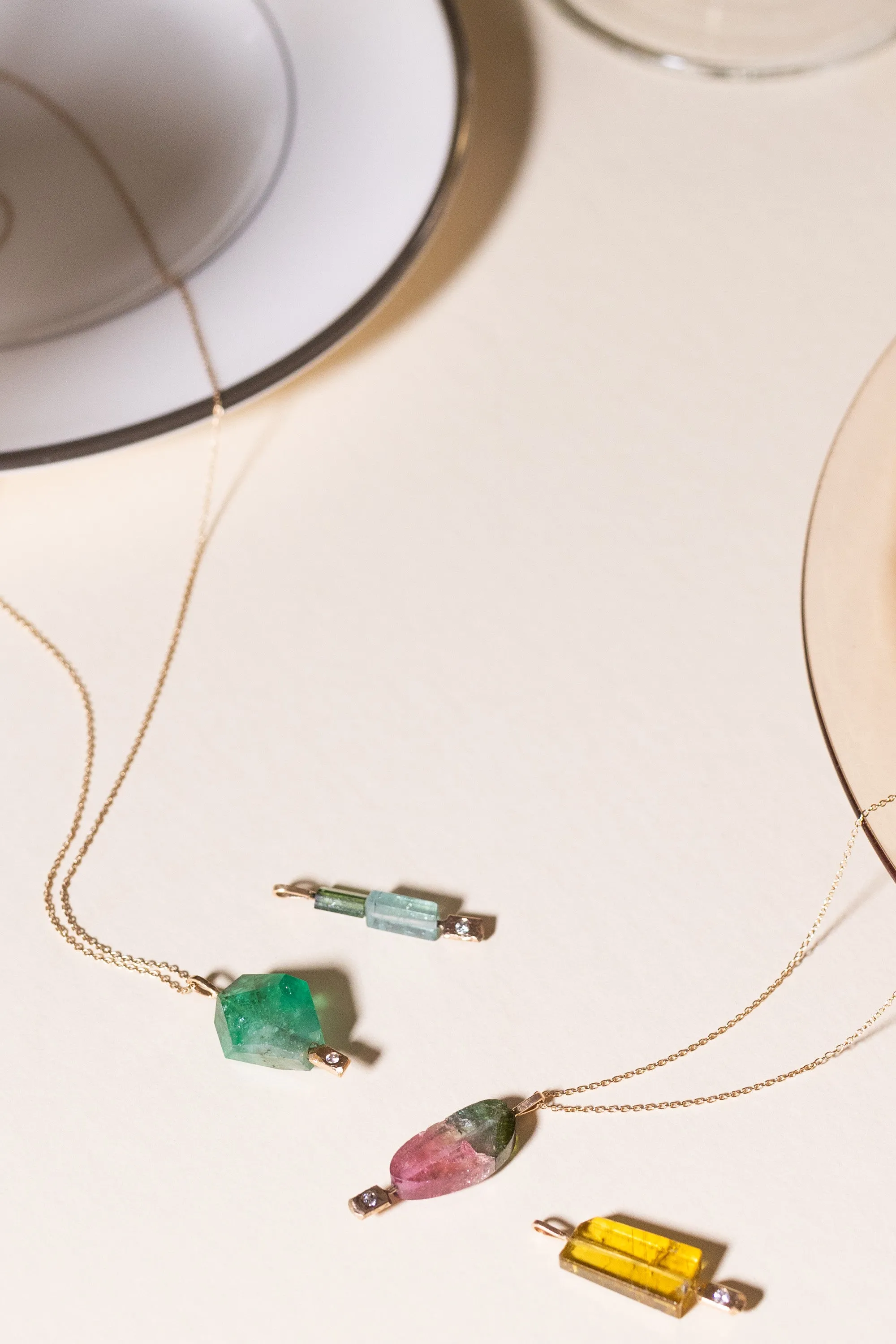 Rough Cut Emerald Doré Pendant Necklace