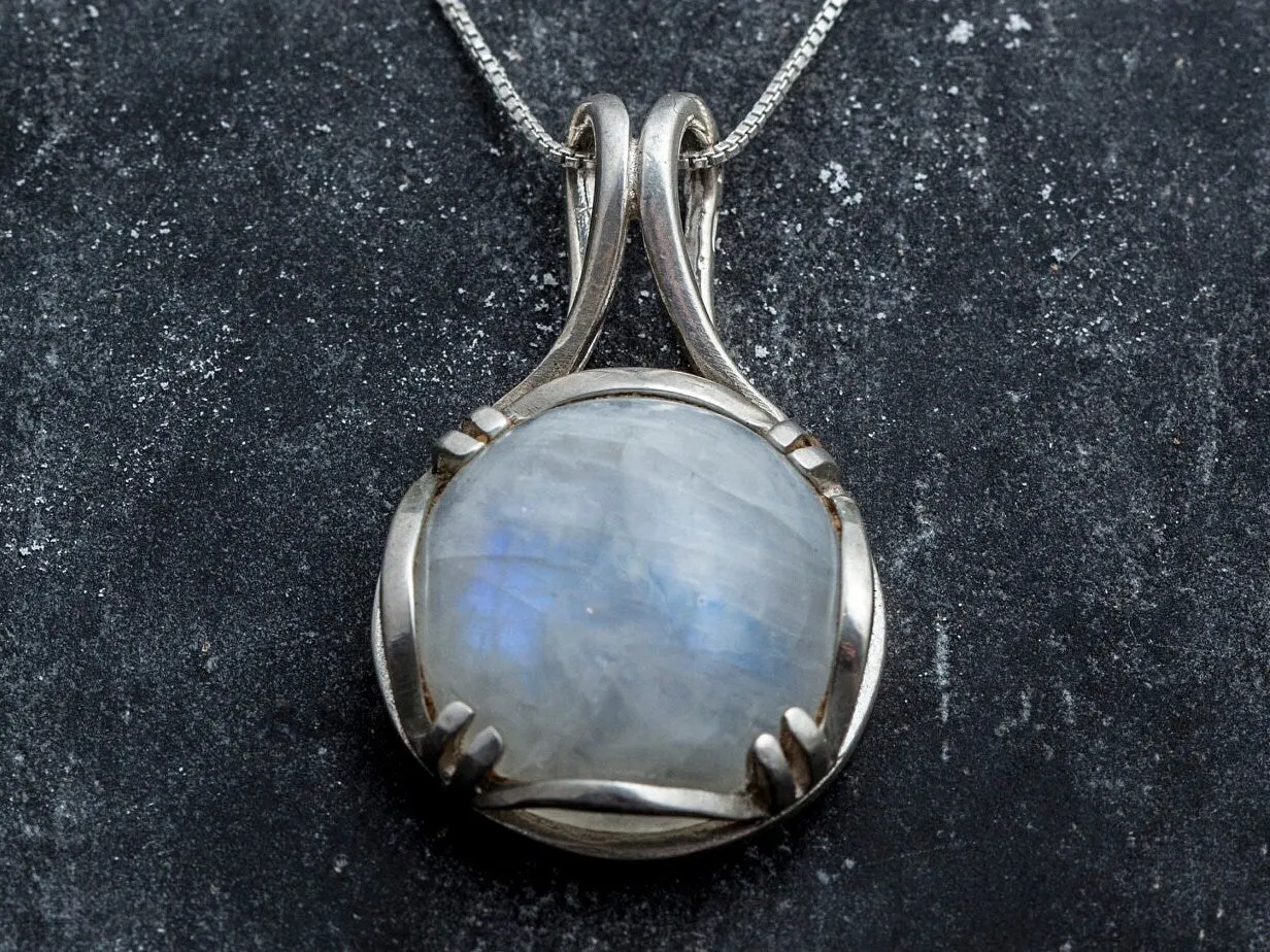 Round Moonstone Pendant - Rainbow Moonstone Necklace - Vintage Statement Necklace