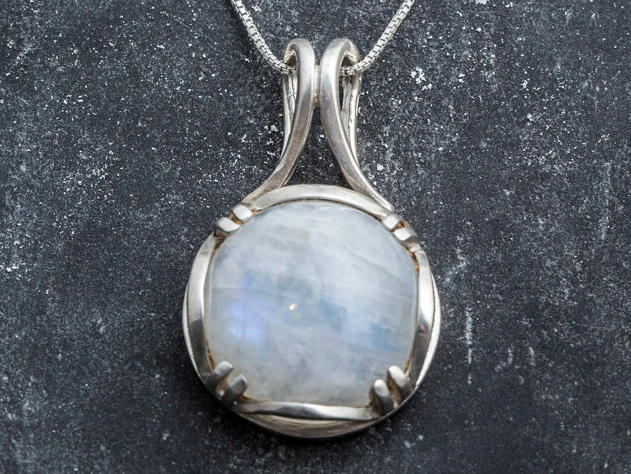 Round Moonstone Pendant - Rainbow Moonstone Necklace - Vintage Statement Necklace