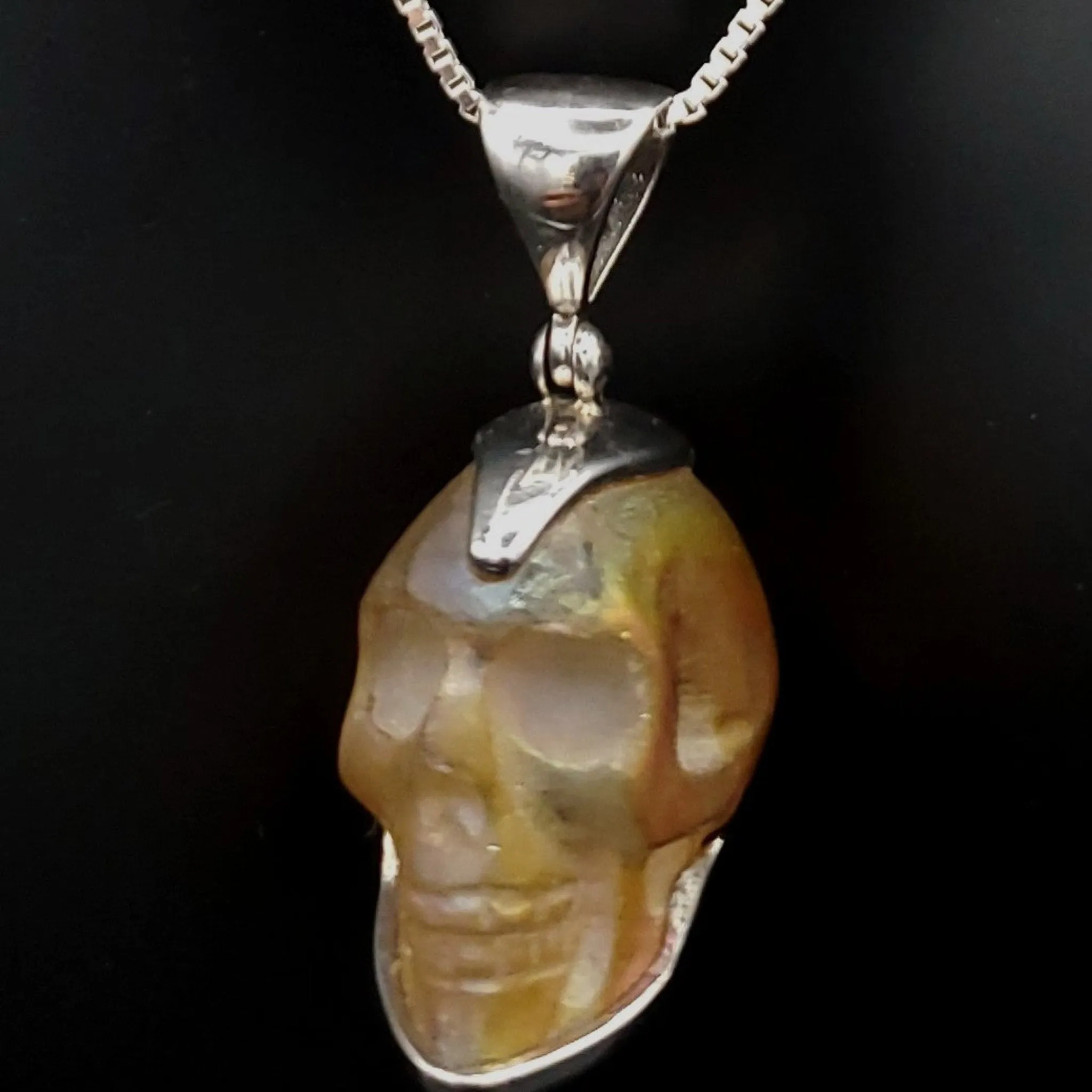 Skull Pendant Necklace Aura Quartz Silver
