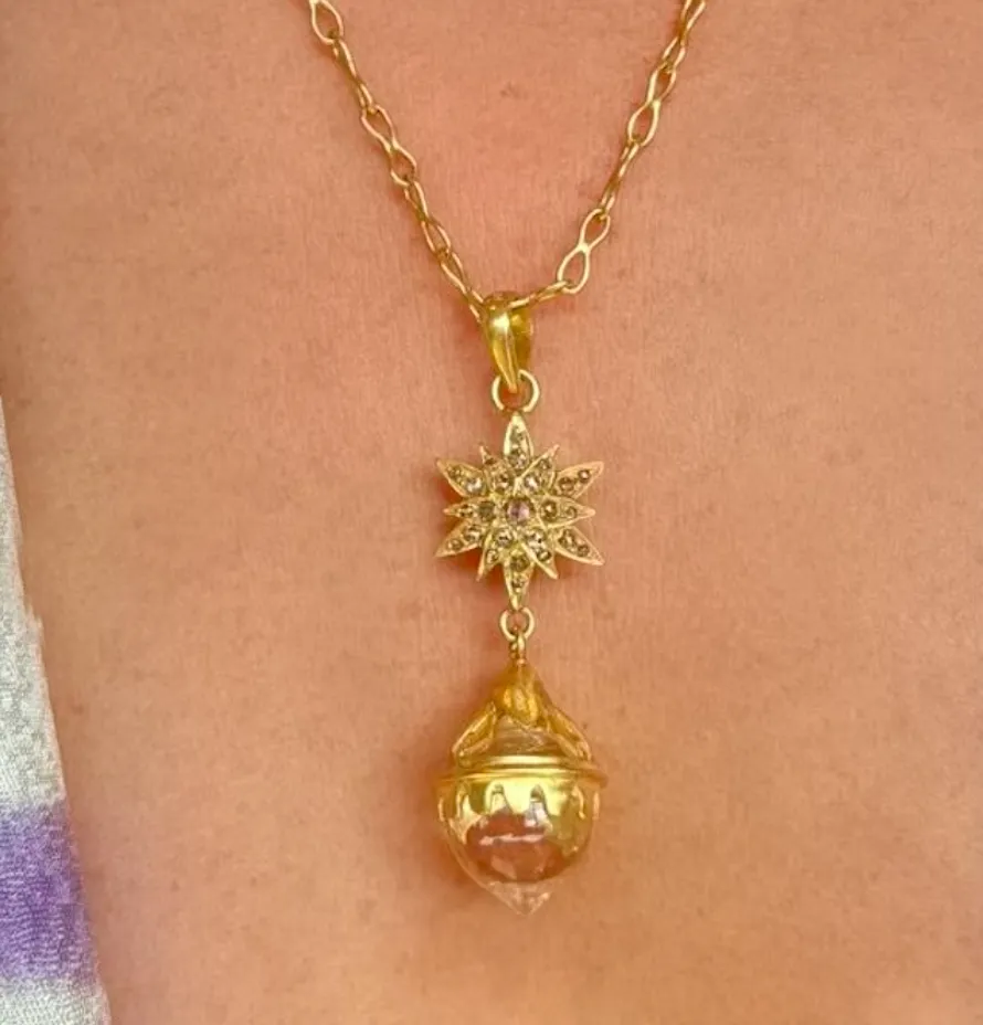 Sophie Theakston Heavenly Starburst Necklace