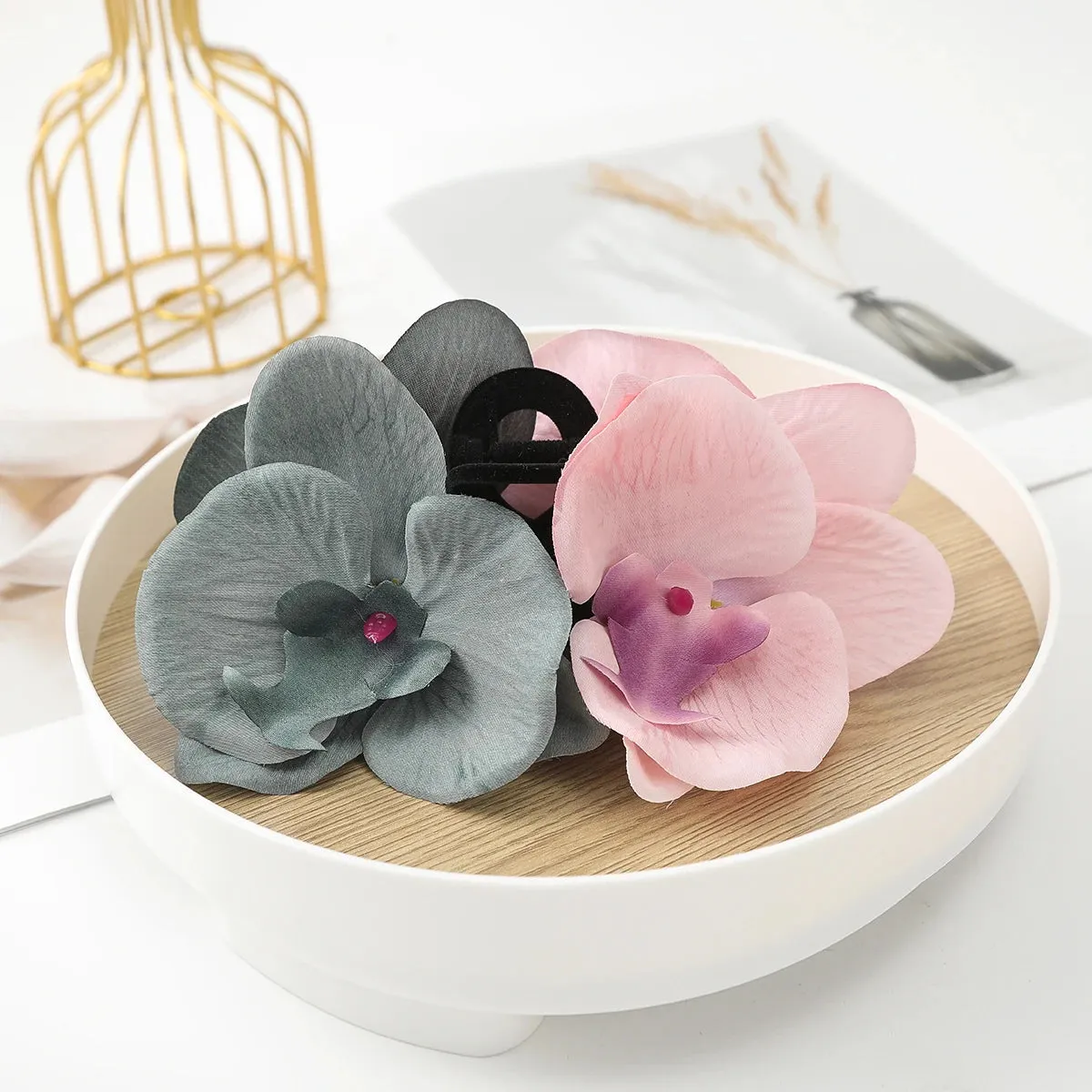 TAVIMART  -  Phalaenopsis Flower Hair Claws Headwear Women Fashion Retro Pearl Floral Hair Clips Exaggerated Hairpin Hair Accessories