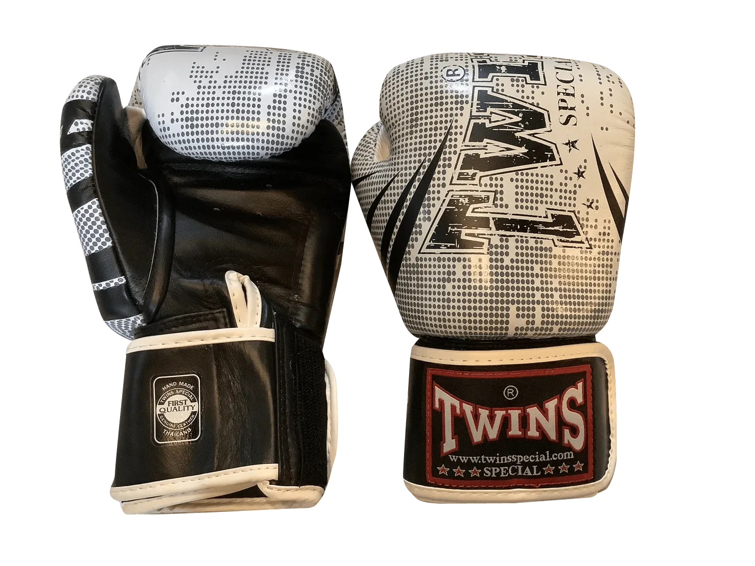 Twins Special FBGVL3-TW5 WHITE/BLACK BOXING GLOVES