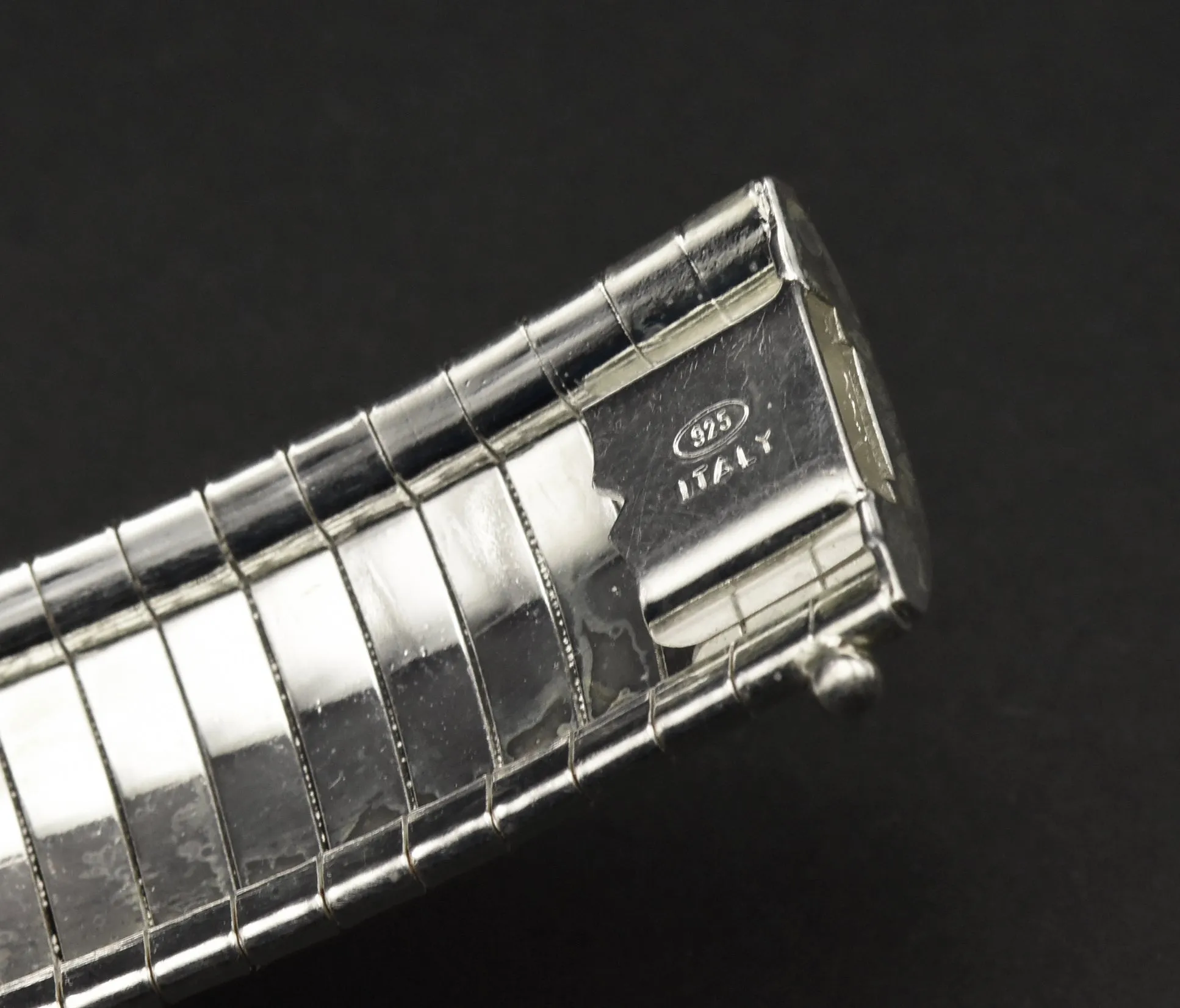 Vintage Sterling Silver Flexible Clasped Italian Bracelet - 7.5"