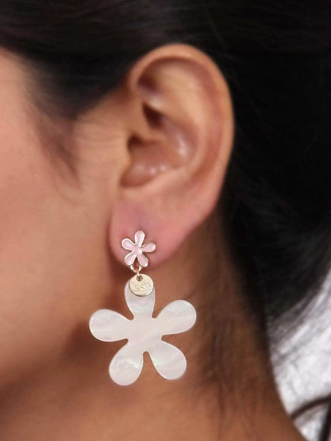 White Flower Earrings Pink