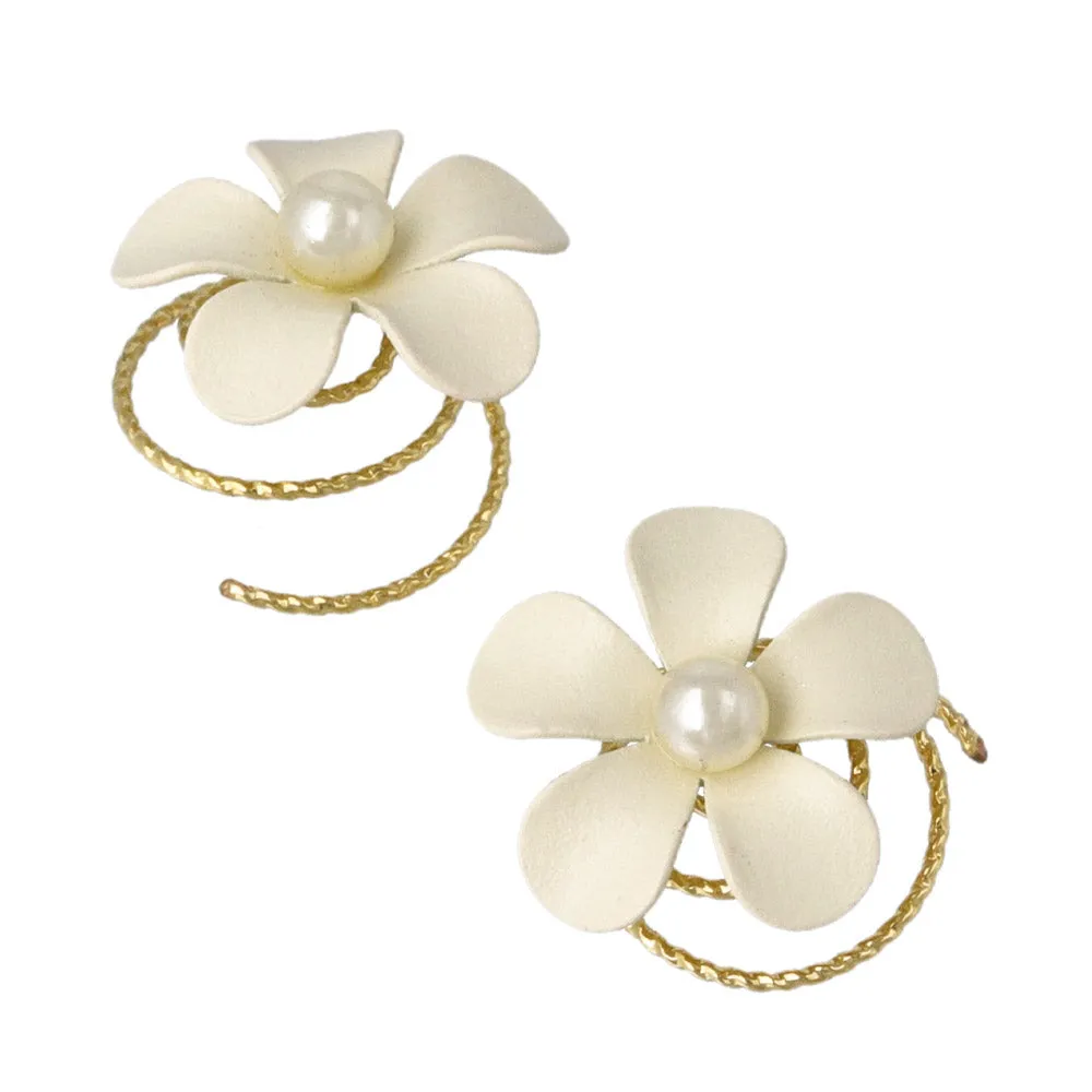 White Flower Twist Hairpin Set